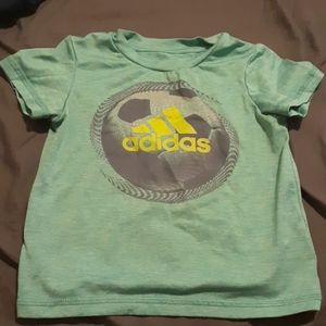 adidas t shirt 12 mo